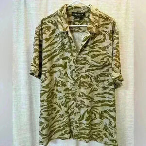 Royalty Button down shirt by Maluma